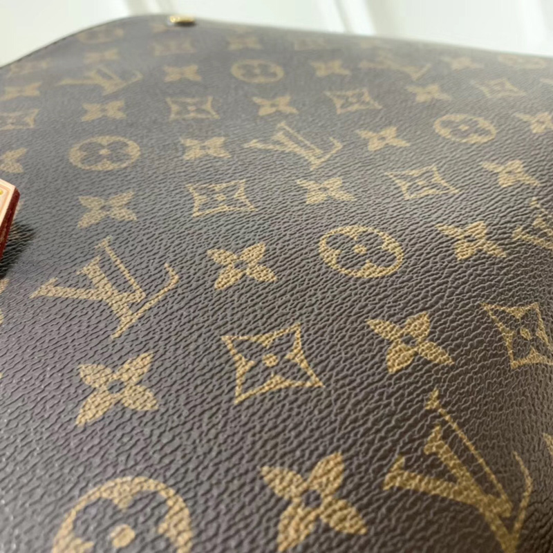 M41056 LV Montaigne 中號手袋 LV女包 LV蒙田包 LV手提斜跨倆用包