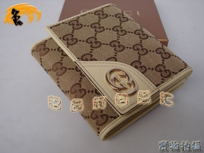 GUCCIX GUCCIŮ GUCCIXA GUCCI GUCCIж̿X