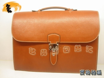 Hermes İ Hermes Kellyϵ P Hermes 