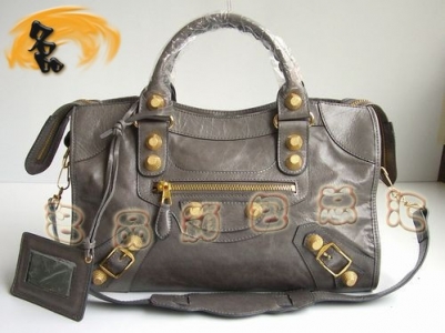 084332B ۿ C܇ BALENCIAGA һɫţƤб