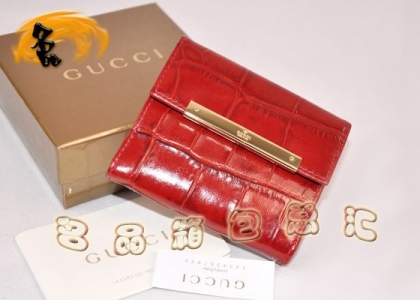 112716 GUCCI{~y GUCCIX ţƤX GUCCI̿XA tɫ