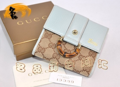 154034 GUCCI¿ŮʿXA Ƥ ̿ GUCCIX 淫 \{(ln)