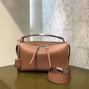FENDI ҵ  8762 2017¿ ţƤŮʿμ _RʿD ɫ
