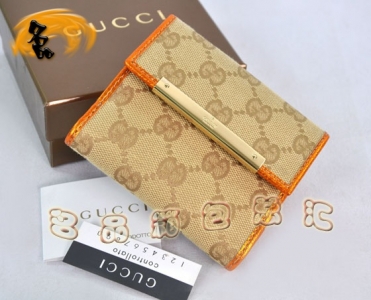 112716 Gucci(jng)pGr(sh)ŮʿXA Gucci̿X GucciŮ ɫ