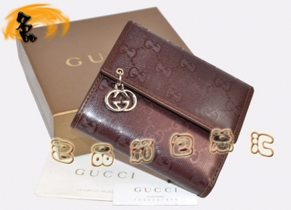 212106 X Gucci¿ GuccipGŮʿX Gucci̿XA ɫ