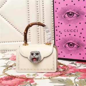 488667 Gucci w ^@  朗lLٰ ɫ