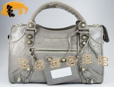 084332A   BalenciagaŮ MƤreŮ \ɫ