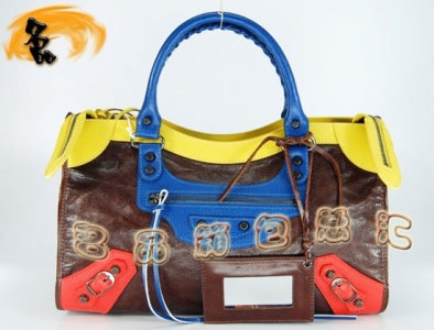 084332   BalenciagaC܇ ҆μ MţƤrŮ  ɫ