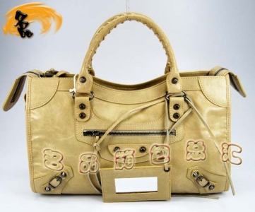 084332  BalenciagaC܇ ҆μ MţƤrŮ  \ɫ