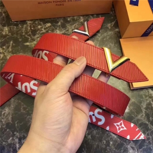 LV · Supreme Ʒ Ůʿ p tɫ