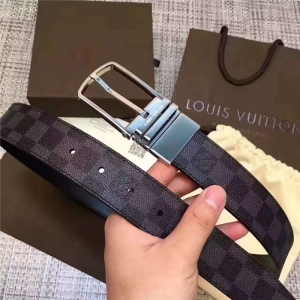 LVƤ ȫ°汾Boston pOӋ e ٭h ڸ