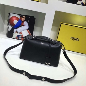 149S FENDI ҵ 2017¿ ܛСţƤ ƴɫʿD ɫ