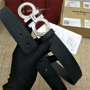 Salvatore Ferragamo Ľ ߶˶ M(jn)p r(sh)eƤ yɫ񻨿