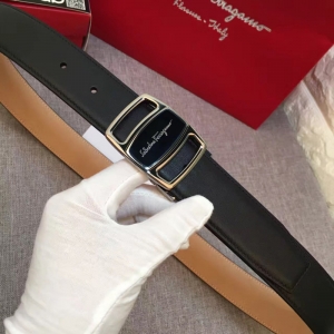 FerragamoپW(wng)ͬ2017¿Varaʿĥɰ