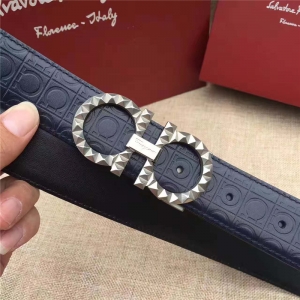 Salvatore FerragamoĽƤ ͬ عM(jn)pԭƤ ̄(w)e