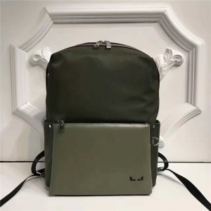 Fendi ҵ¿ ƴƤ BAG BUGS۾D p米 ܊Gɫ