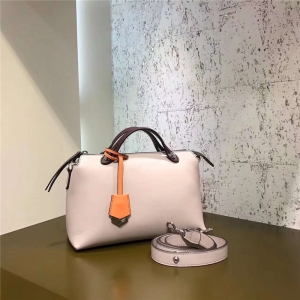 149S FENDI ҵ 2017¿ ܛСţƤ ƴɫʿD ɫƴɫ