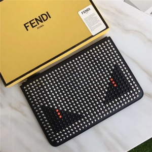 0341 FENDI ҵ ħ۾  СţƤִ yᔼt