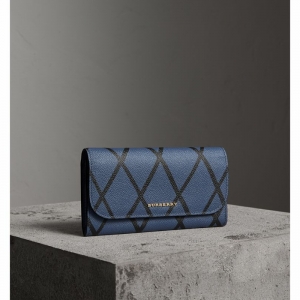 40500171 Burberry͌ eҕD Ƥ ͌X LXA {ɫ