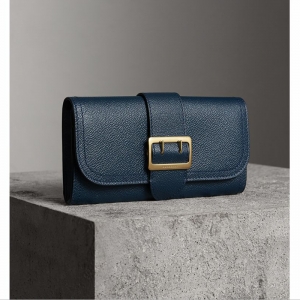 40406671 Burberry͌ |Ƥ ͌X LXA {̼ɫ