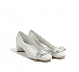 688286 FerragamoĽ RِVARA ţƤ Y߸Ь ɫ