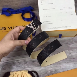 M0008 LV· Ů ֦y yD ĸ y