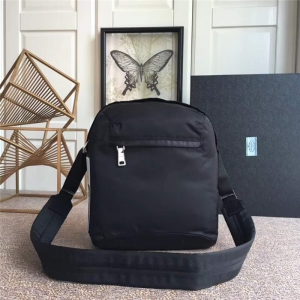 2VE026 Prada_а Pradaʿμ _μ ɫ