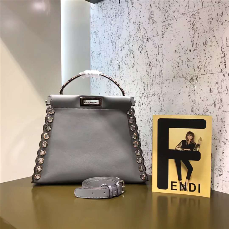 8106M FENDIҵ PEEKABOO̖ \Ƥh(hun)߅  ɫ