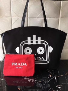 1BG218 PradaŮ _ُ Prada _ ɫ