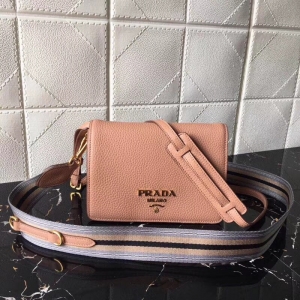 1BH102 Prada _Ů pradaμ prada¹Ƥy 朗lְ ɫ