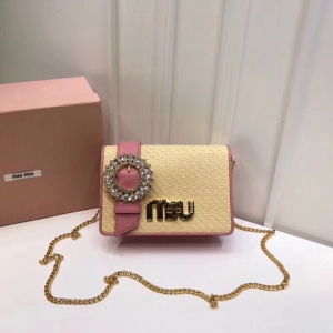 5BF068 MIUMIU¿ ݾƤ ˮ D(zhun)iw  ϼtɫ