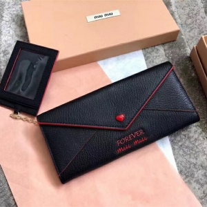 5MH379 MIUMIU  LOVEϵ pɫƤ XA ɫ