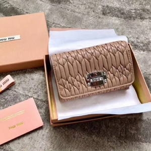 5MH015 MIUMIU ¿ ܛţƤ  ࿨λXA 