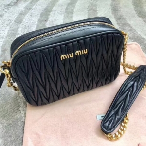 5BH118B MIUMIU¿ ްСƤ C ɫ