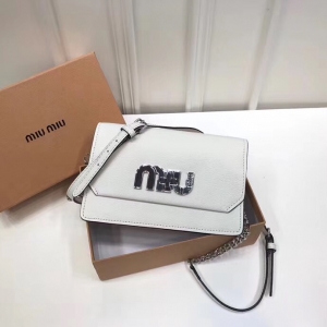 5BH077 MIUMIU ¿ M(jn)ţƤ i ĸ wС ɫ