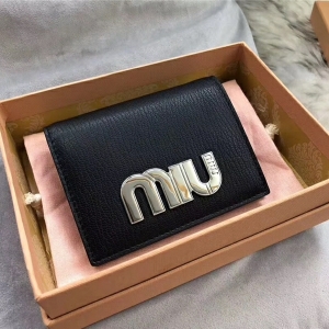 5MV204 MIUMIU  LOGO ƴɫ ڴСX ɫ