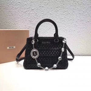 5BA067 MIUMIU ¿ ްƤ С̖ ˮ ɫ