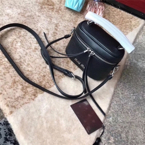 5BH123 MIUMIU ¿ С̖ ɽƤ μ ɫ