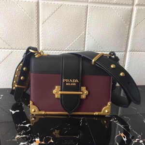 1BD045 Prada cahier ȫ ʮּyţƤ ~b ִ ƴּt