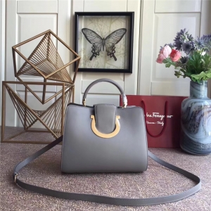 21G596 Ferragamo ƸĽ СţƤμ Gancini 朗lw {ɫ