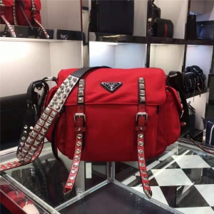 1BD118 PradaŮ  Tb MţƤ _μ tɫ