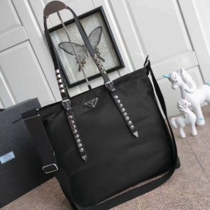 1BG212 PradaŮ Tb  _ Pradaμ ɫ