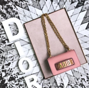 M900 ϊWŮ Dior ϊW朗l Jadolr DiorСţƤ ɫ