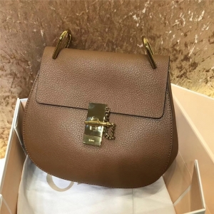 Chloe  ChloeСi СţƤ֦y ԭ ChloeŮ ɫ