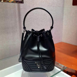 1BH038 PradaŮ _ Wp СţƤб PradaˮͰ ɫ