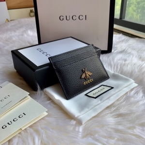 523665 Gucci AnimalierϵпƬA Gucci ۷(bio)־ɫ