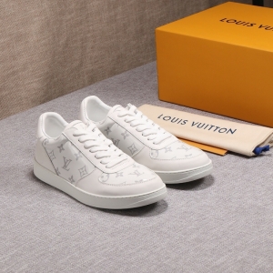 1A5HW5 LV Rivoli \Ь СţƤMonogramЬ LVЬ ɫ