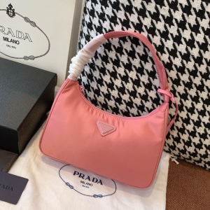 1NE515 Prada Re-Edition 2000 ִ _° ɫ