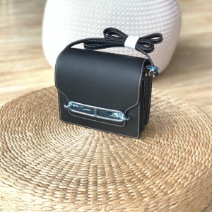 RiӰ Hermes roulis miniϵ ֹư ɫ