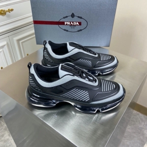 2EG298 Prada Cloudbust Air \Ь _2020¿e\Ь ɫ